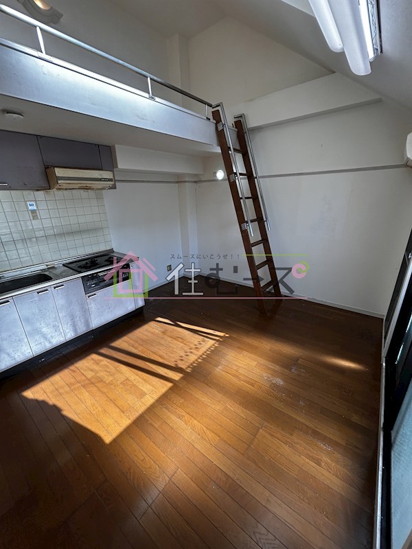 コスモレジデンス蒲生 リビング