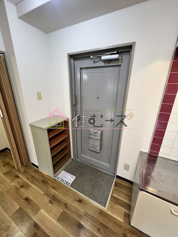 ジョイテル西田辺Ⅰ 玄関