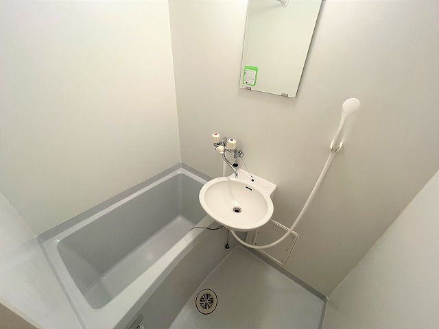 レオパレスパルフェ 風呂画像