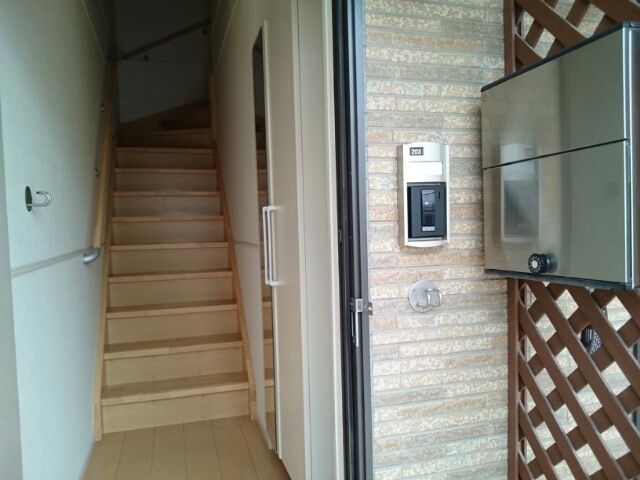 メゾン・ド・フルール 玄関