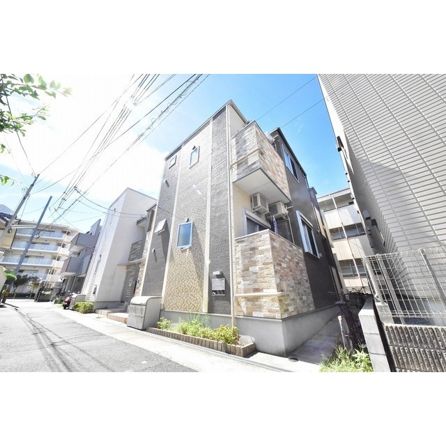 Ｌｅｖａｎｔｅ 外観