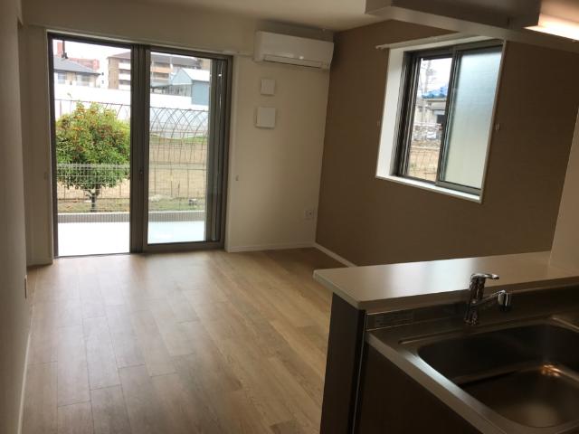 サンハイツ高井田 リビング