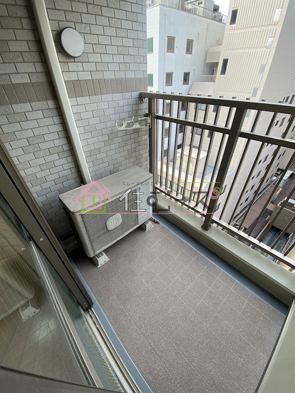 ダイドーメゾン大阪本町EAST ベランダ