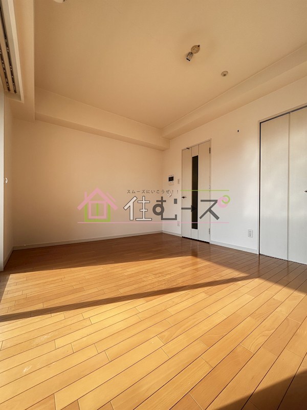 ディナスティ都島北通 リビング