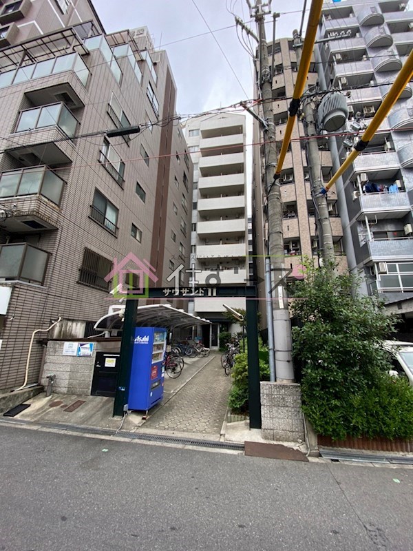 サウザンドイレブン 外観