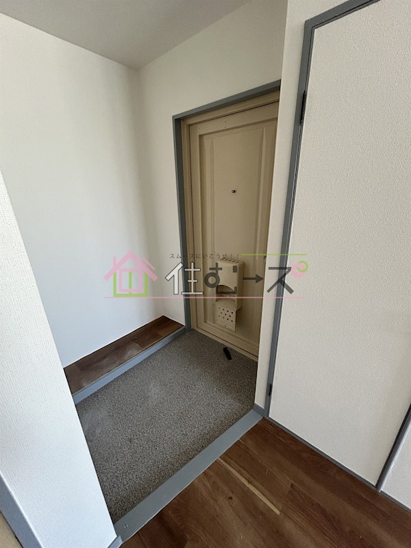 シャンブル玉出 玄関