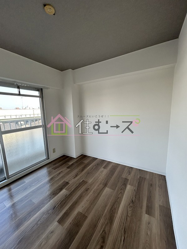 リアライズ玉出 ベッドルーム