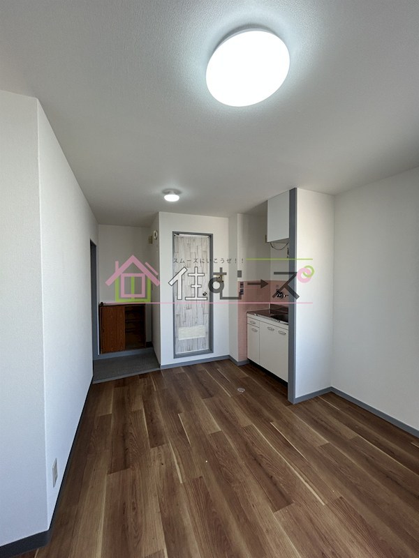 シャンブル玉出 リビング