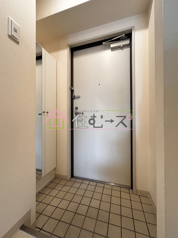 グランカーサ都島 玄関