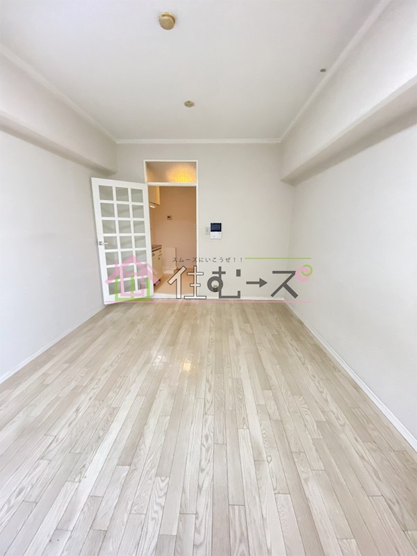 天満橋グリーンコーポラス リビング