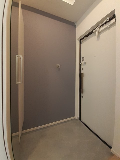 プレゼンス弥刀Ｂ 玄関