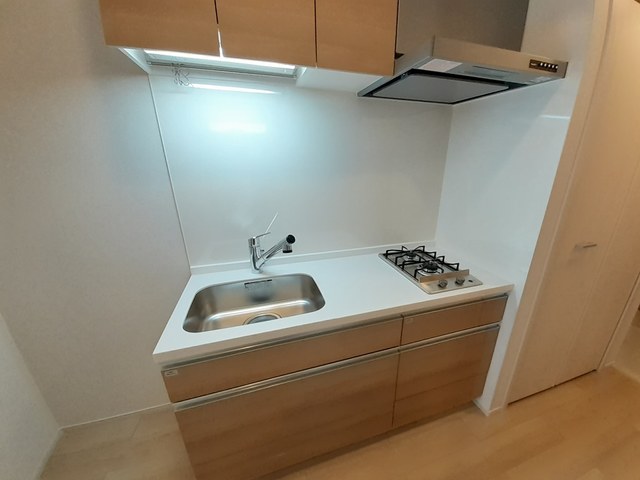 ゼファー　四辻 キッチン