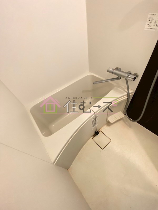 フォーリアライズ難波南レーヴ 風呂画像