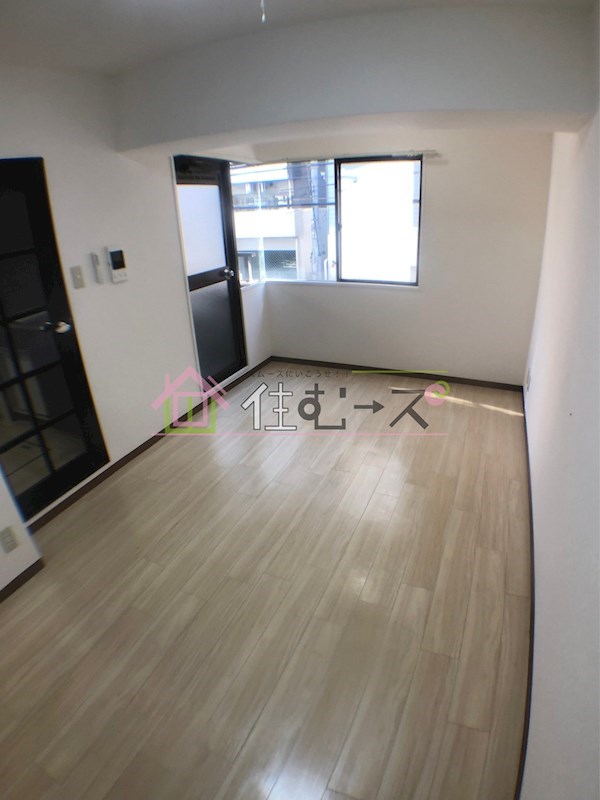 カルマーレナンバウェスト ベッドルーム