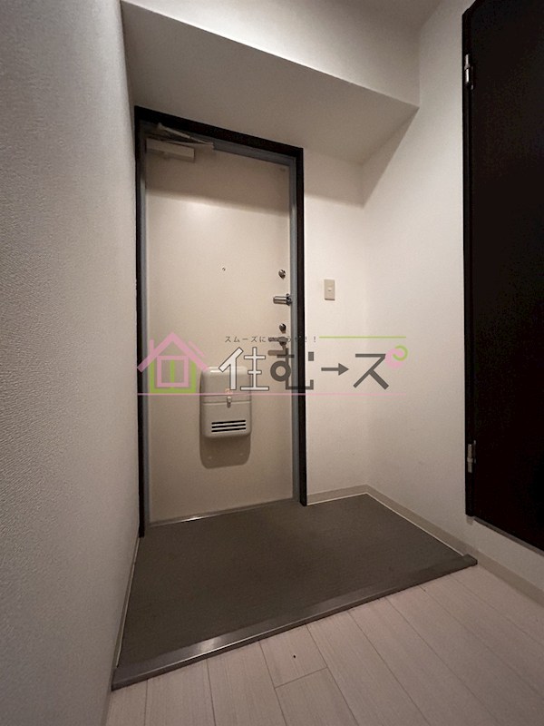 レジデンス鷺洲 玄関