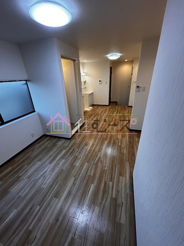 ノワール中島 リビング