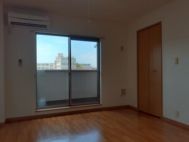 ユングフラウⅡ リビング