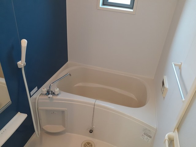 サニーフラット春日丘 風呂画像