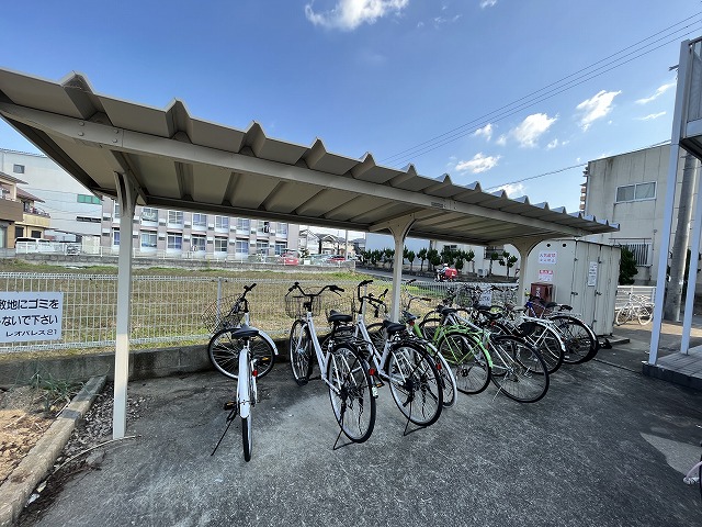 レオパレスセントラル その他4