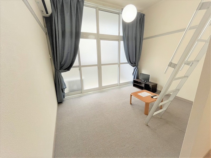 レオパレス住吉壱番館　 リビング