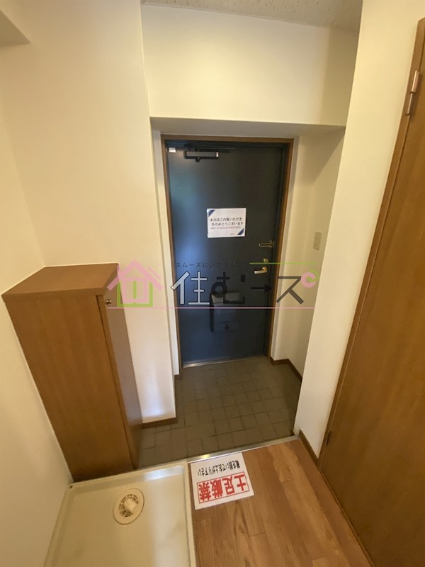 ノルデンハイムリバーサイド天神橋 玄関