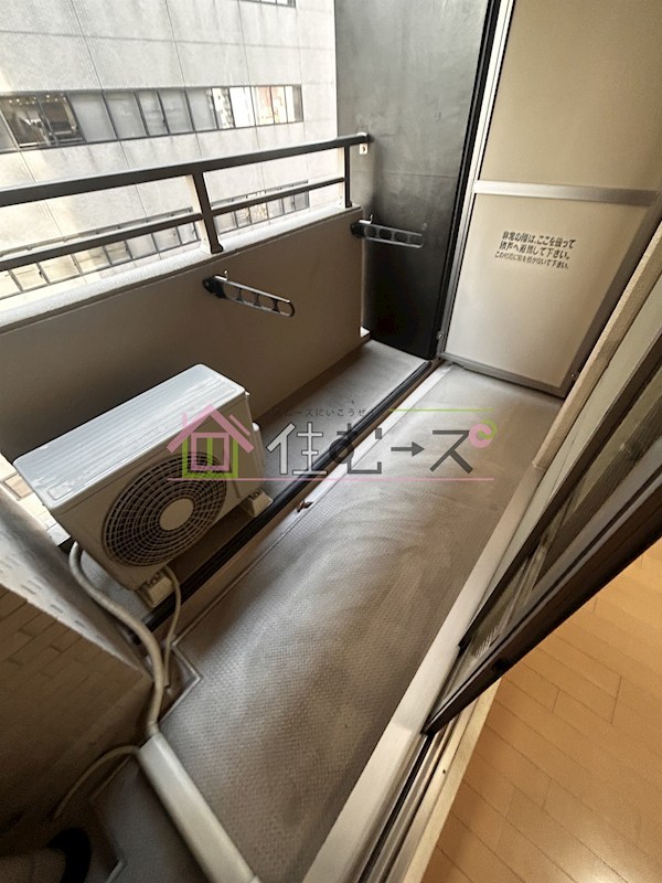 ニューシティアパートメンツ西天満 ベランダ