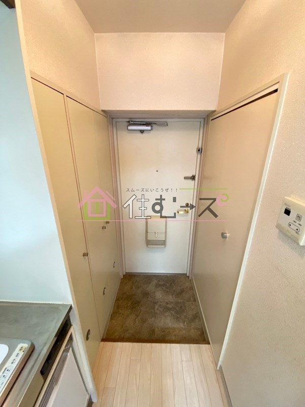 リエス天王寺東 玄関