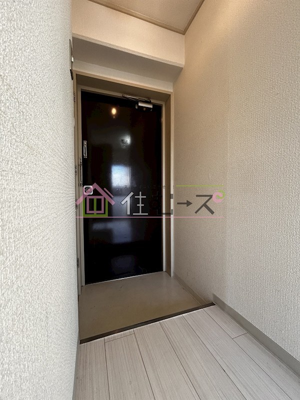 カーサ天神橋 玄関