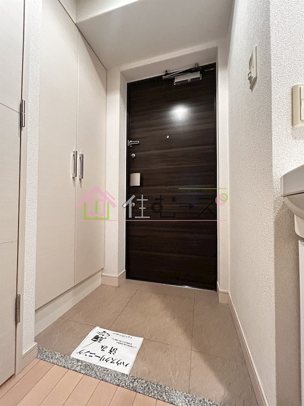 プレサンス天満橋アンジェ 玄関