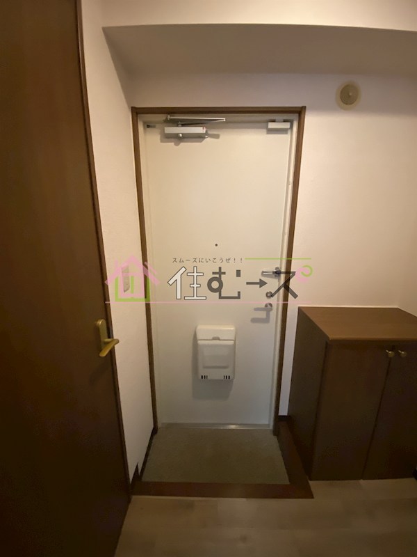 ブルーコート 玄関