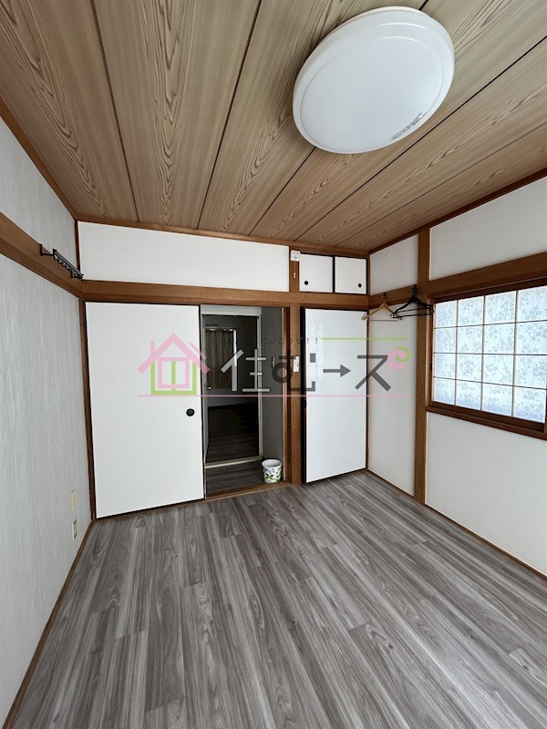 市岡１丁目貸家 リビング