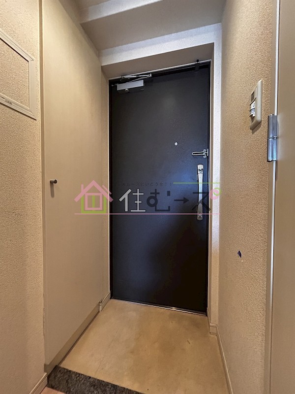 プレサンス天満ステーションフロント 玄関