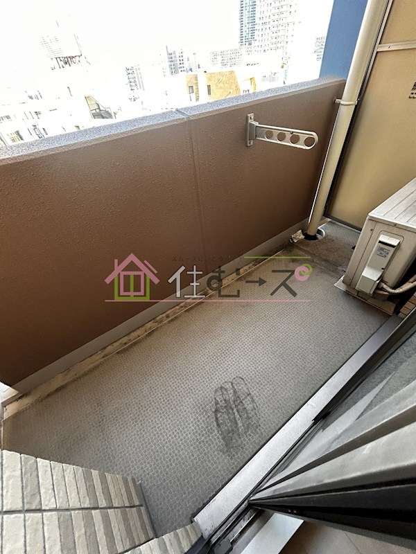 プレサンス天満ステーションフロント ベランダ