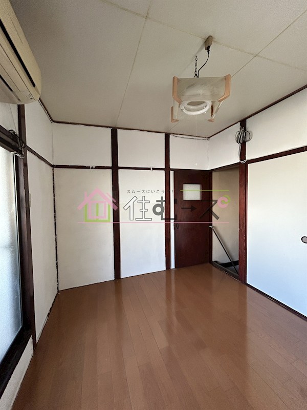 港晴２丁目テラスハウス リビング