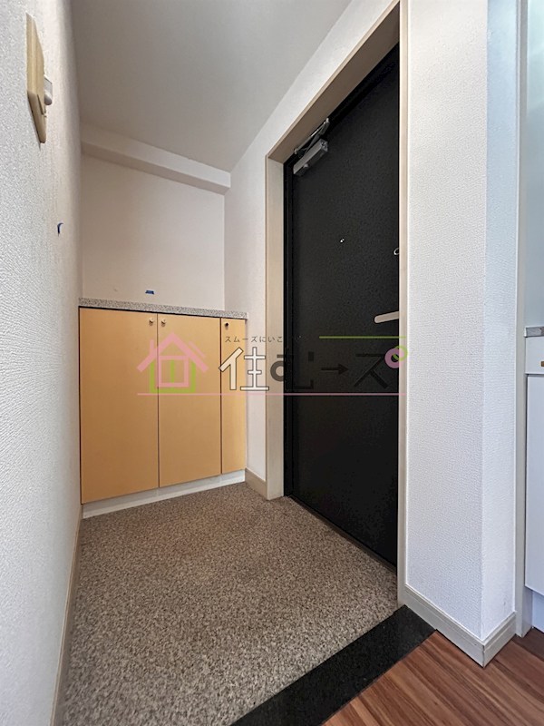 ファミールリブレ梅田東 玄関