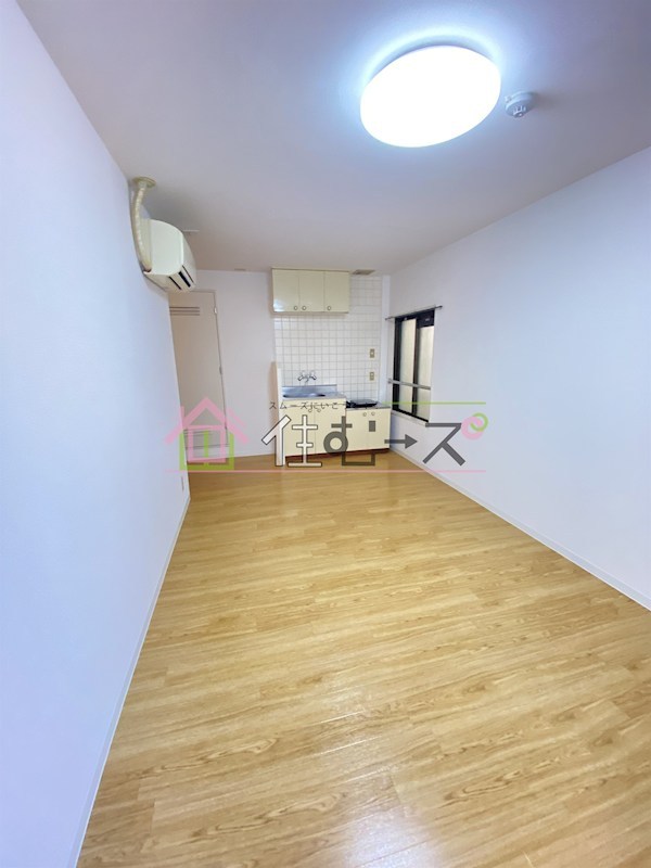 ハイツワールド リビング