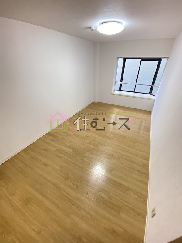 ハイツワールド ベッドルーム