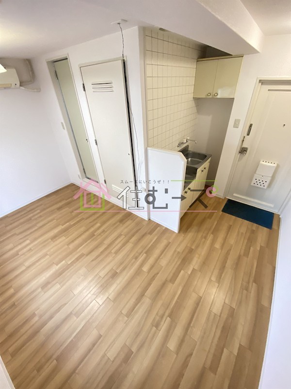 ハイツワールド リビング