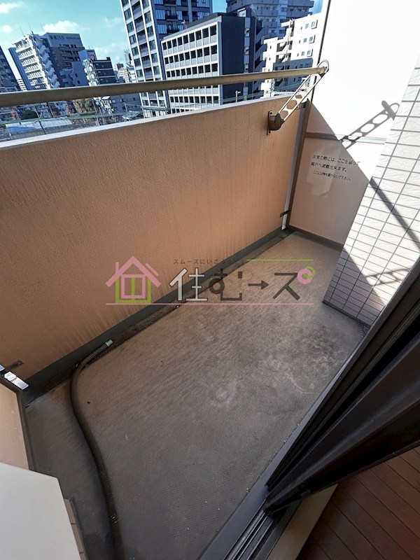 エステムコート梅田茶屋町デュアルスペース ベランダ