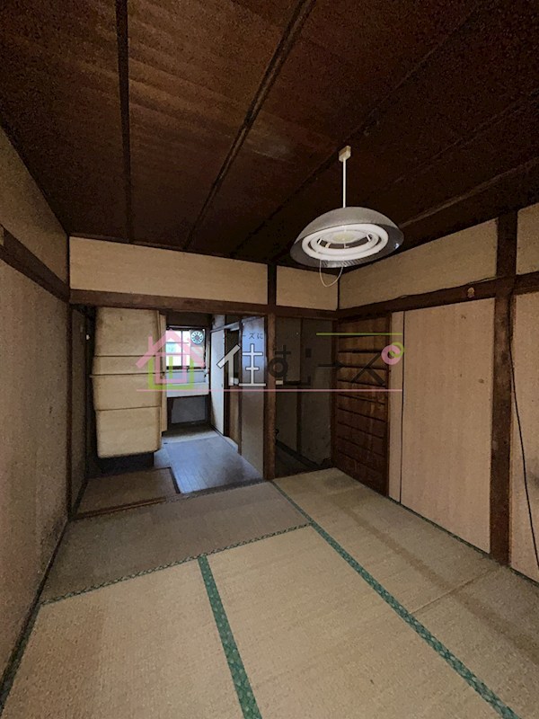 港区三先戸建て リビング