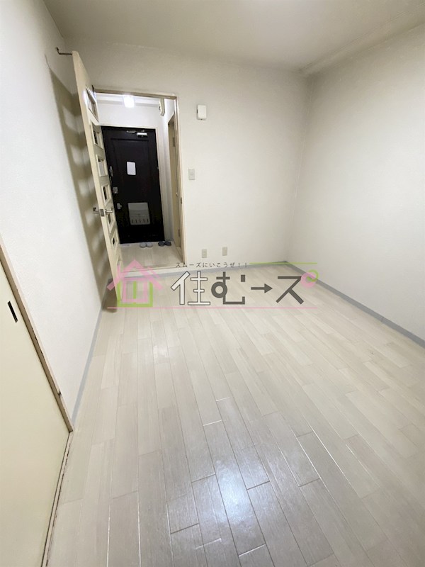 ルーモ矢田Ⅱ リビング