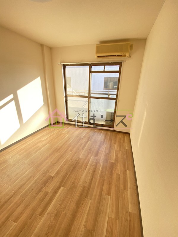 パンリーブル ベッドルーム