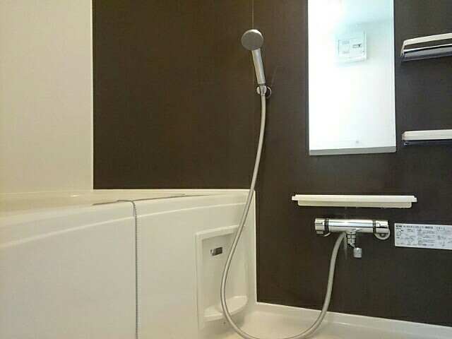 コモド　レジデンシアⅡ　八尾南 風呂画像