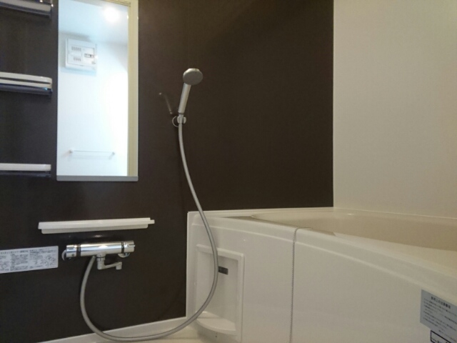 キトラ・メゾン 風呂画像