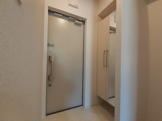 アプローズ 玄関