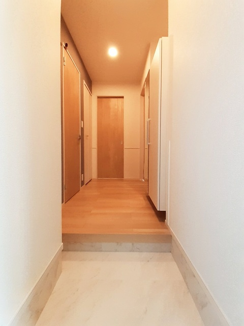 エテルノ泉南馬場 玄関