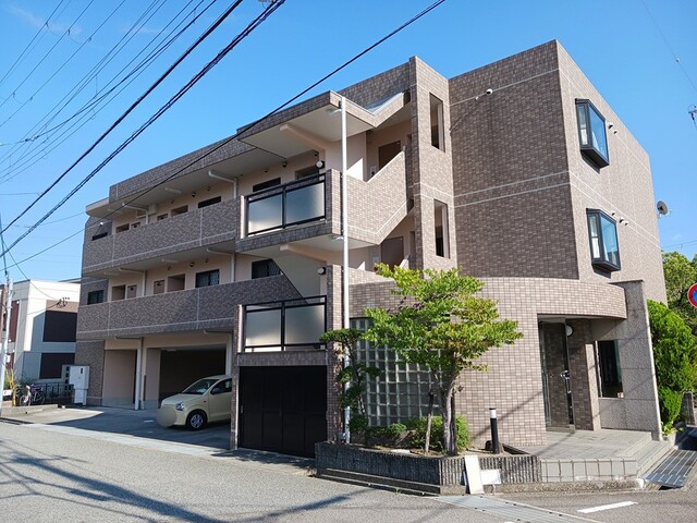 リブェール宝塚Ⅱ 外観