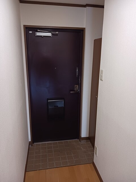 グランドゥール宝塚 玄関