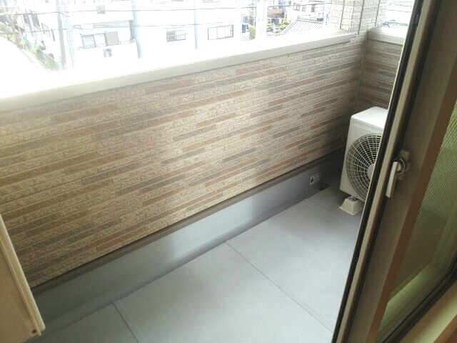 サニー・ヒル ベランダ