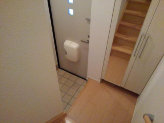 アンジュ　ド　ルミエール 玄関